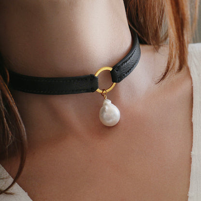 Pearl Choker